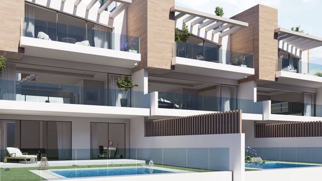 3 sovrum Hus till salu i Torreblanca, Fuengirola med pool garage - 1 460 000 € (Ref: 10115605)