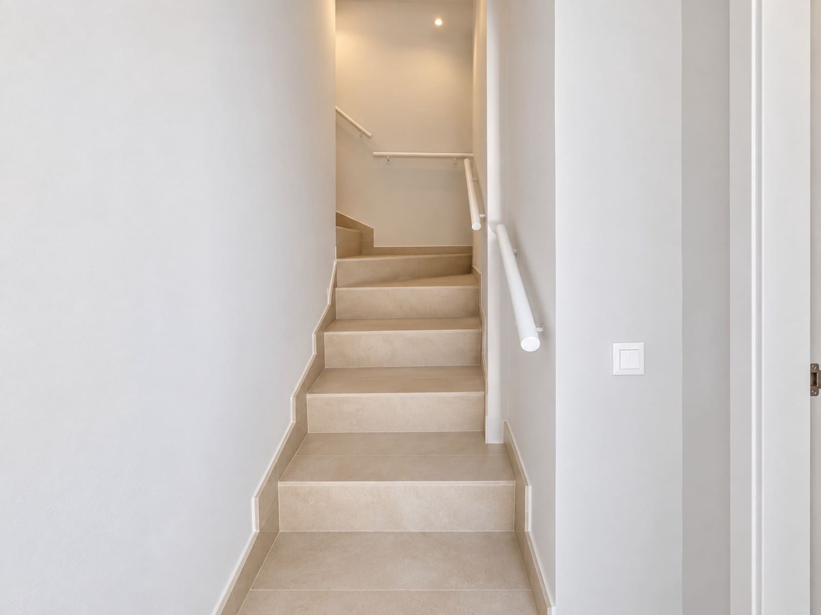 Ático de 2 habitaciones en Benalmadena Costa en venta con piscina garaje - 643.000 € (Ref: 10119064)