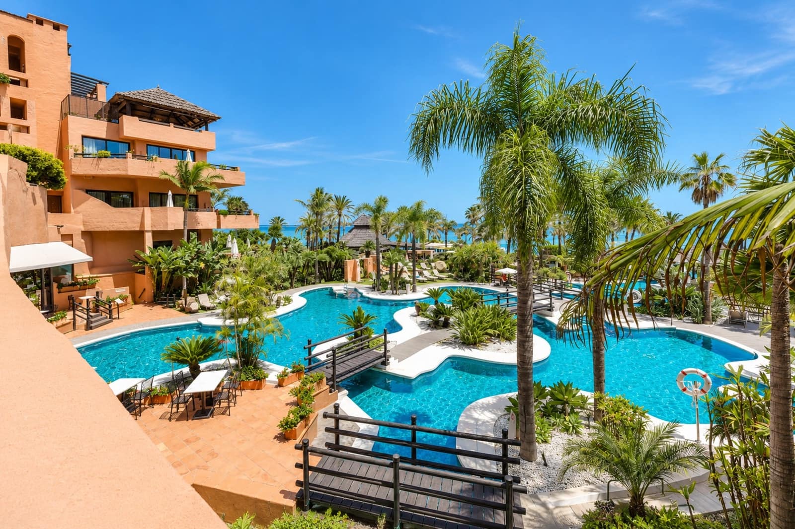 2 soveværelse Lejlighed til salg i Estepona med swimmingpool - € 995.000 (Ref: 10146724)