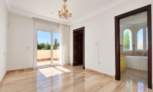 4 soverom Villa til salgs i Guadalmina Alta, Marbella med svømmebasseng garasje - € 1 900 000 (Ref: 10166342)