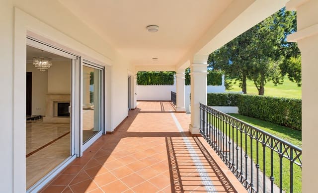 4 soverom Villa til salgs i Guadalmina Alta, Marbella med svømmebasseng garasje - € 1 900 000 (Ref: 10166342)