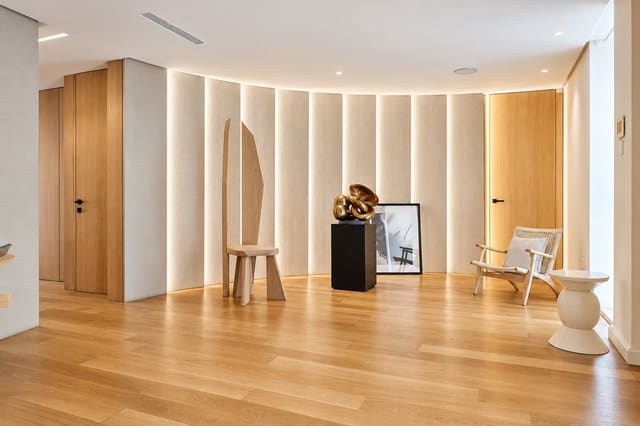 Büro zu verkaufen in Nueva Andalucia, Marbella - 1.750.000 € (Ref: 10186582)