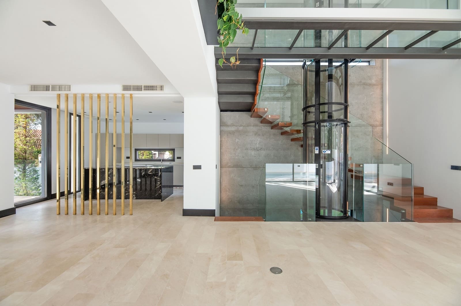 5 soveværelse Villa til salg i Golden Mile med swimmingpool garage - € 4.995.000 (Ref: 6805410)