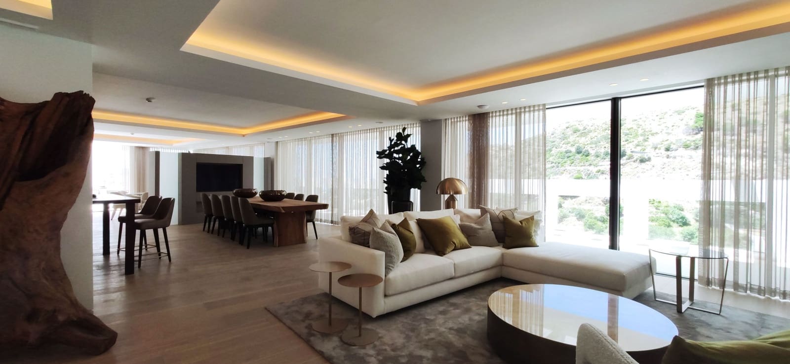 5 bedroom Villa for sale in Marbella with pool garage - € 4,500,000 (Ref: 7087840)