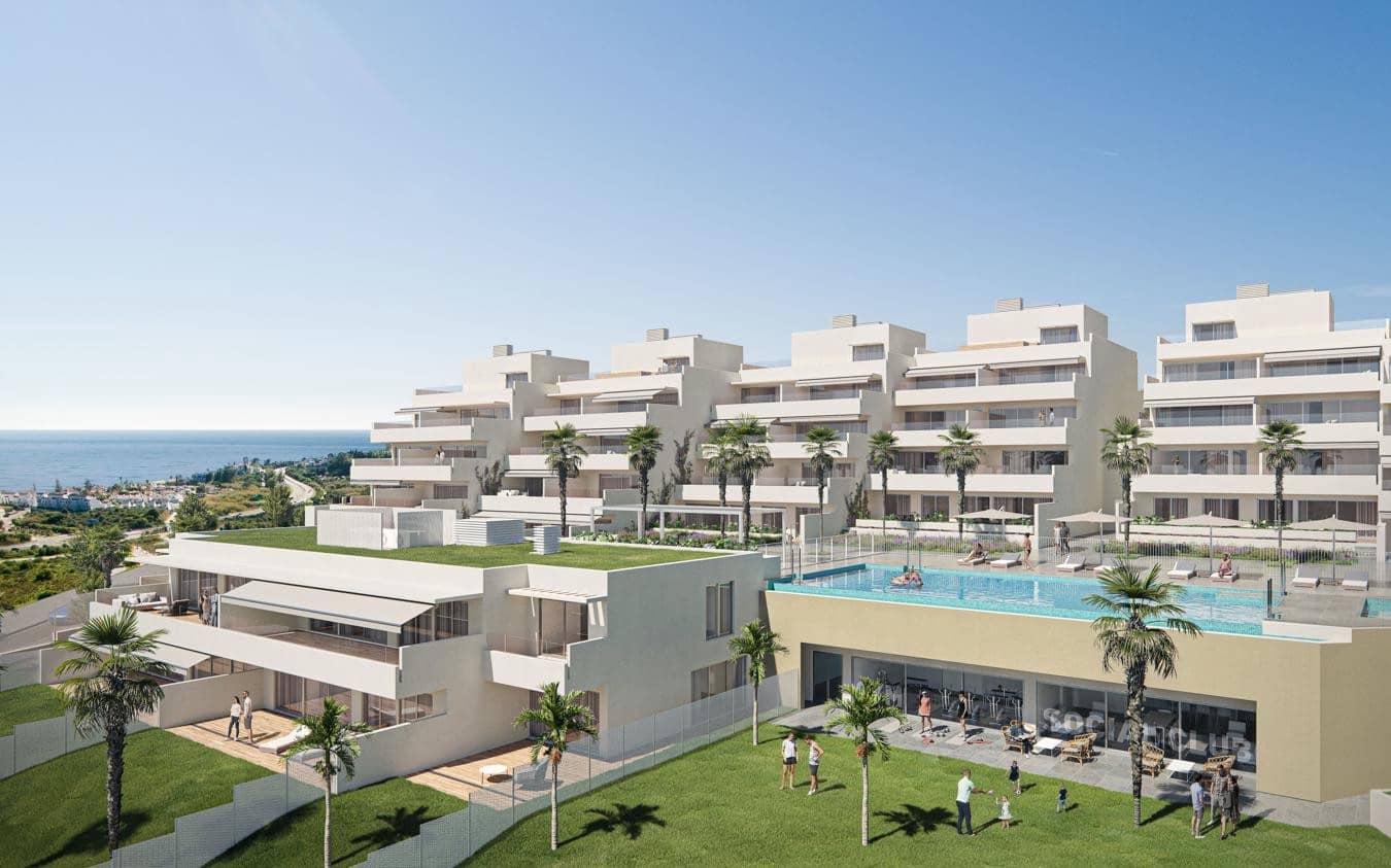 Apartamento de 2 habitaciones en Estepona en venta con piscina garaje - 420.000 € (Ref: 7091186)
