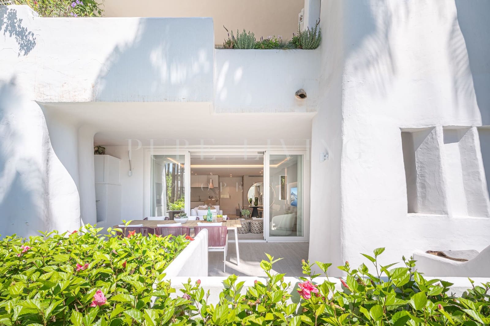 3 bedroom Apartment for sale in Marbella with pool garage - € 3,950,000 (Ref: 7099362)