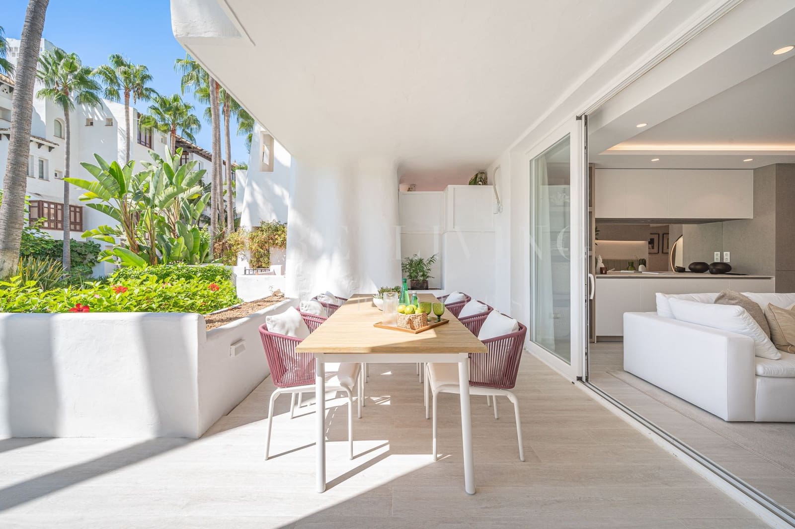 3 bedroom Apartment for sale in Marbella with pool garage - € 3,950,000 (Ref: 7099362)