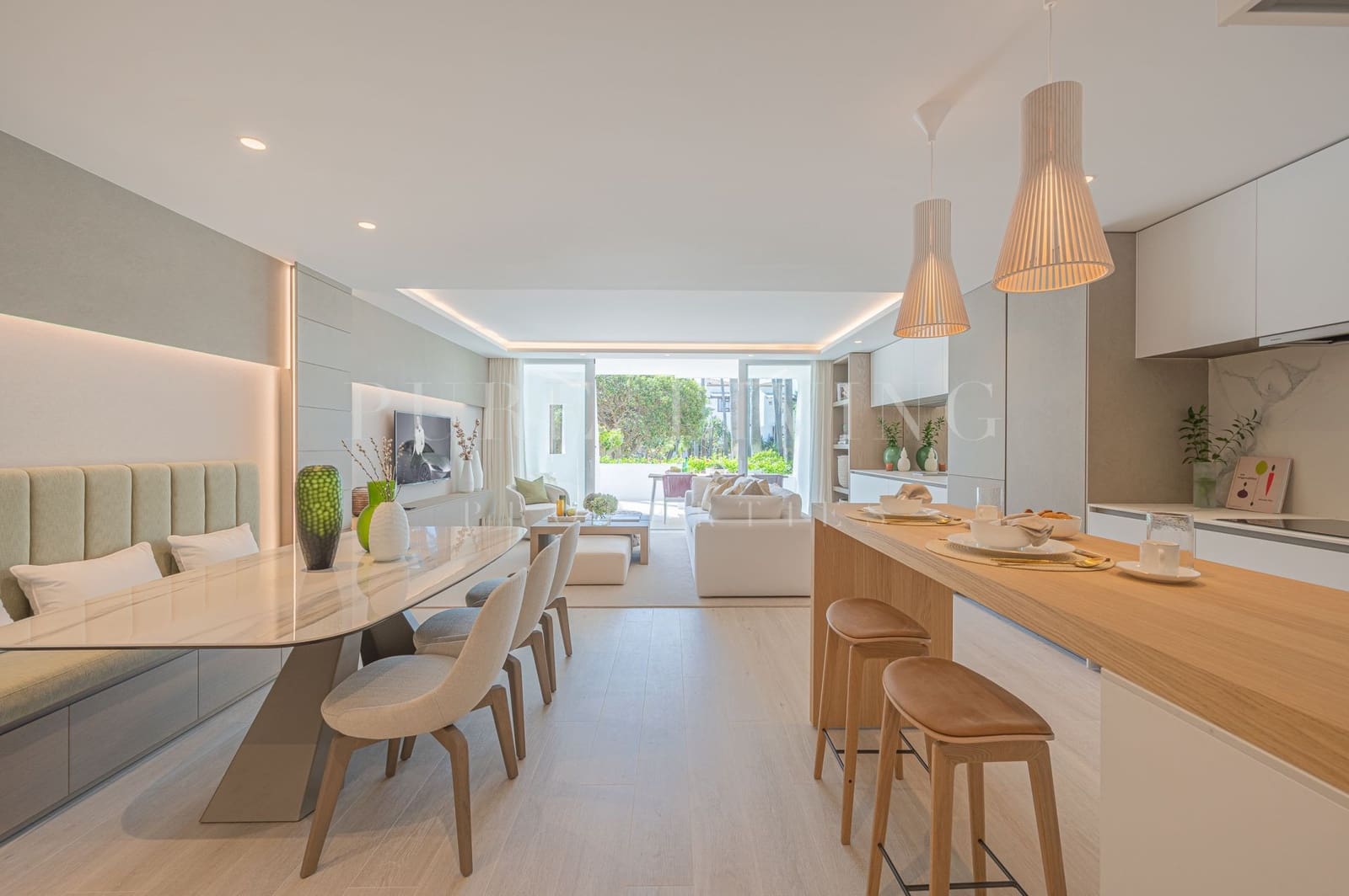 3 bedroom Apartment for sale in Marbella with pool garage - € 3,950,000 (Ref: 7099362)