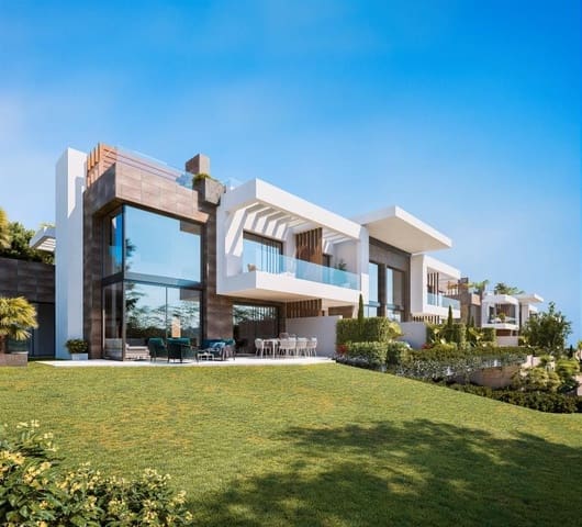 Pareado de 4 habitaciones en Marbella en venta con piscina garaje - 1.675.000 € (Ref: 7104943)
