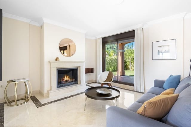 3 makuuhuone Paritalo myytävänä paikassa Valle Romano Golf, Estepona mukana uima-altaan 
autotalli - 756 413 € (Ref: 7108111)