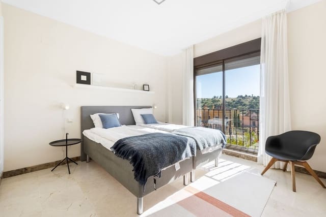 3 makuuhuone Paritalo myytävänä paikassa Valle Romano Golf, Estepona mukana uima-altaan 
autotalli - 756 413 € (Ref: 7108111)