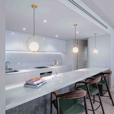 2 soverom Leilighet til salgs i Zona Puerto Deportivo, Fuengirola med svømmebasseng garasje - € 659 500 (Ref: 7171405)