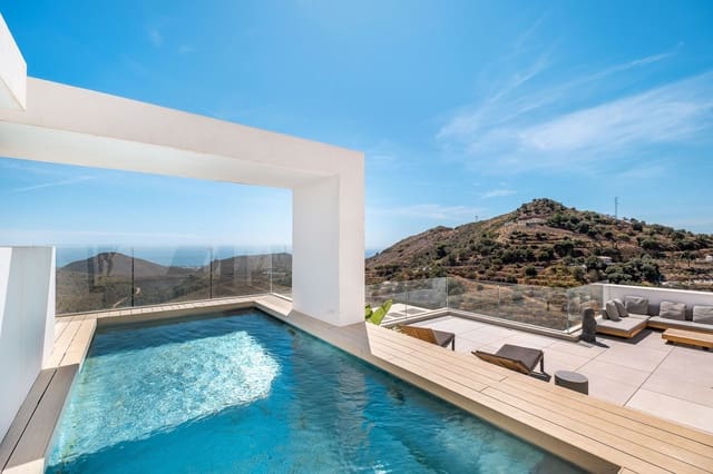 3 Zimmer Penthouse zu verkaufen in Marbella mit Pool Garage - 1.950.000 € (Ref: 7213783)