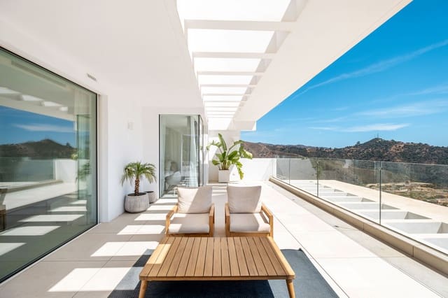 3 Zimmer Penthouse zu verkaufen in Marbella mit Pool Garage - 1.950.000 € (Ref: 7213783)