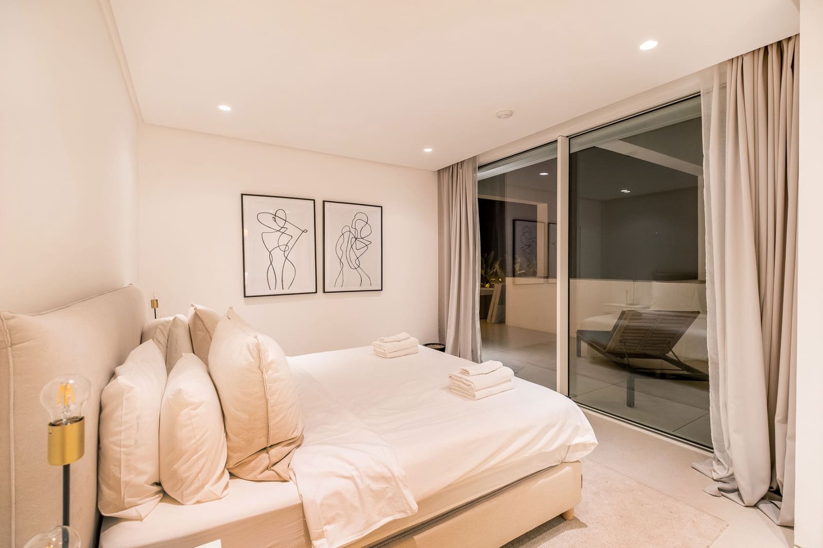 3 bedroom Penthouse for sale in Marbella with pool garage - € 1,950,000 (Ref: 7213783)