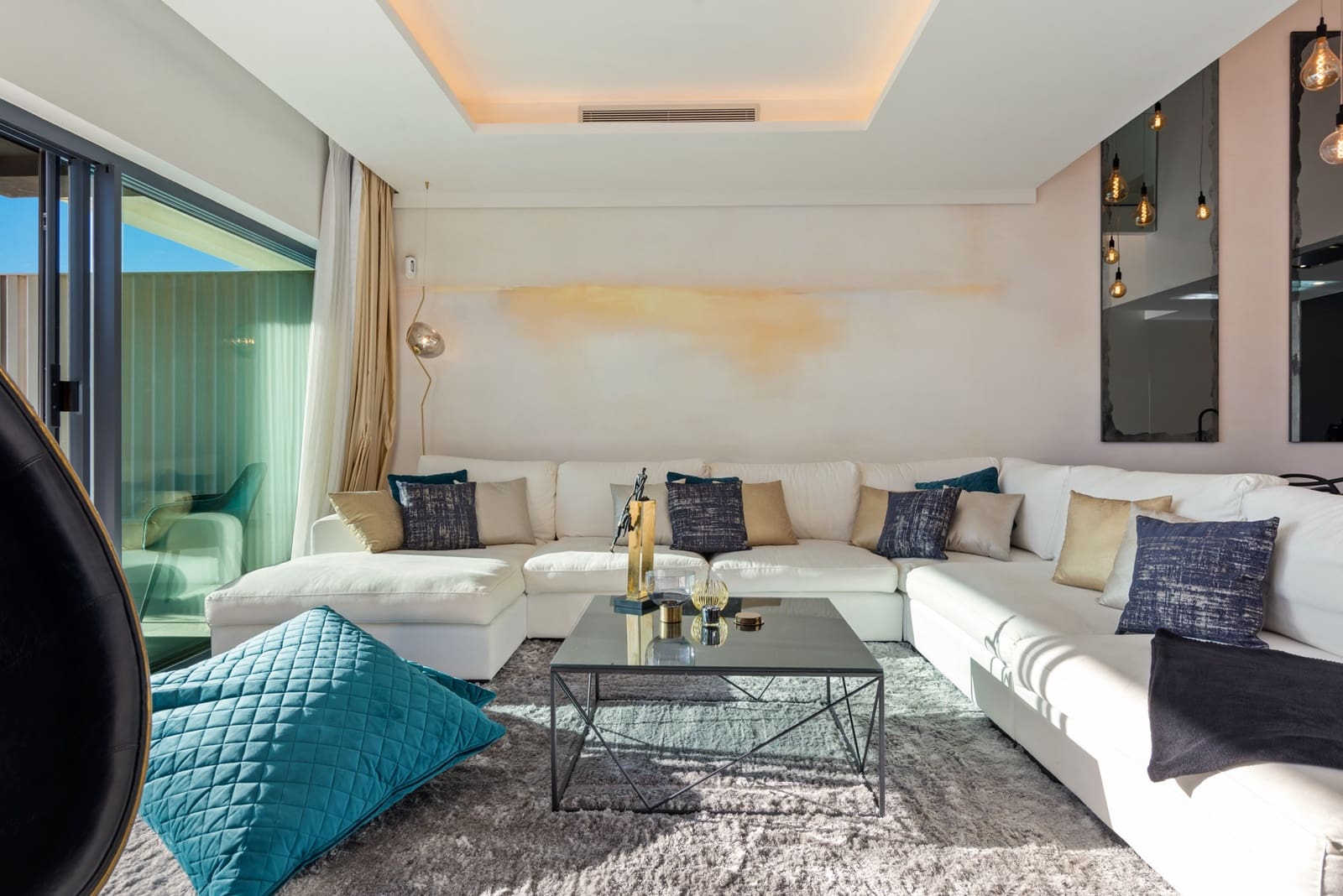 6 soveværelse Byhus til salg i Estepona med swimmingpool garage - € 3.300.000 (Ref: 7280190)