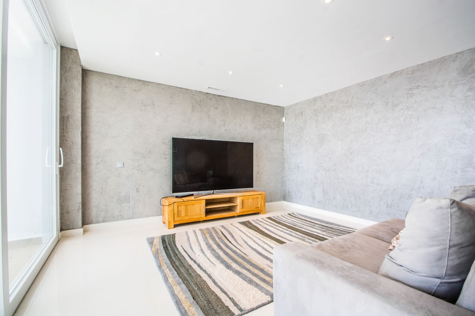 7 bedroom Villa for sale in Marbella with pool garage - € 2,950,000 (Ref: 7295129)