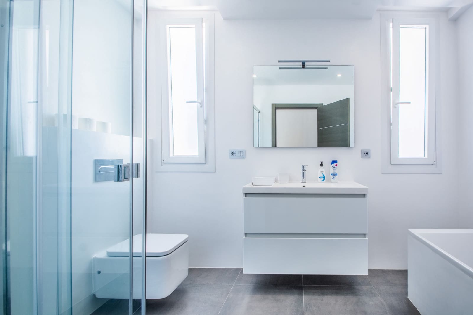 7 bedroom Villa for sale in Marbella with pool garage - € 2,950,000 (Ref: 7295129)