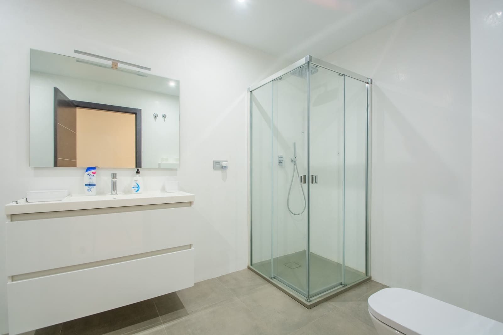 7 bedroom Villa for sale in Marbella with pool garage - € 2,950,000 (Ref: 7295129)