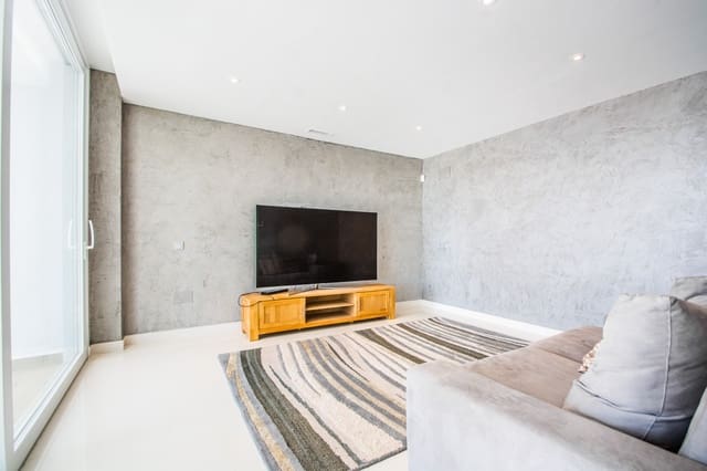 7 soverom Villa til salgs i Marbella med svømmebasseng garasje - € 2 950 000 (Ref: 7295129)