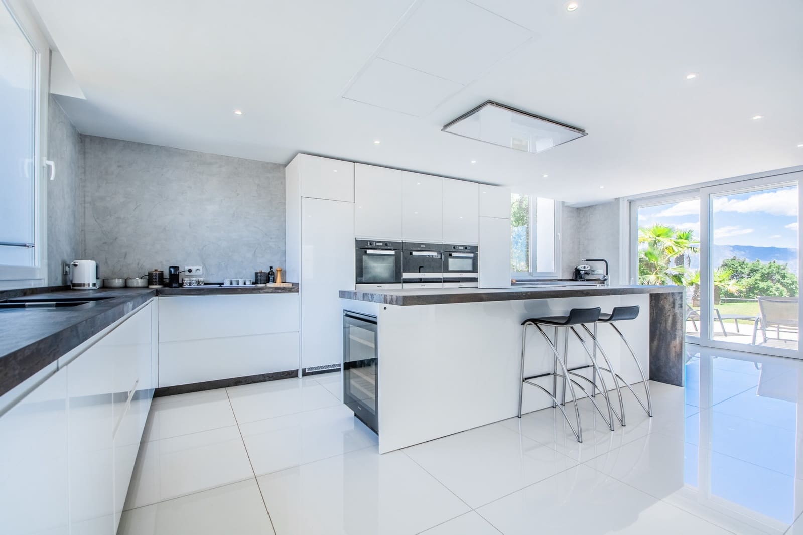 7 soverom Villa til salgs i Marbella med svømmebasseng garasje - € 2 950 000 (Ref: 7295129)