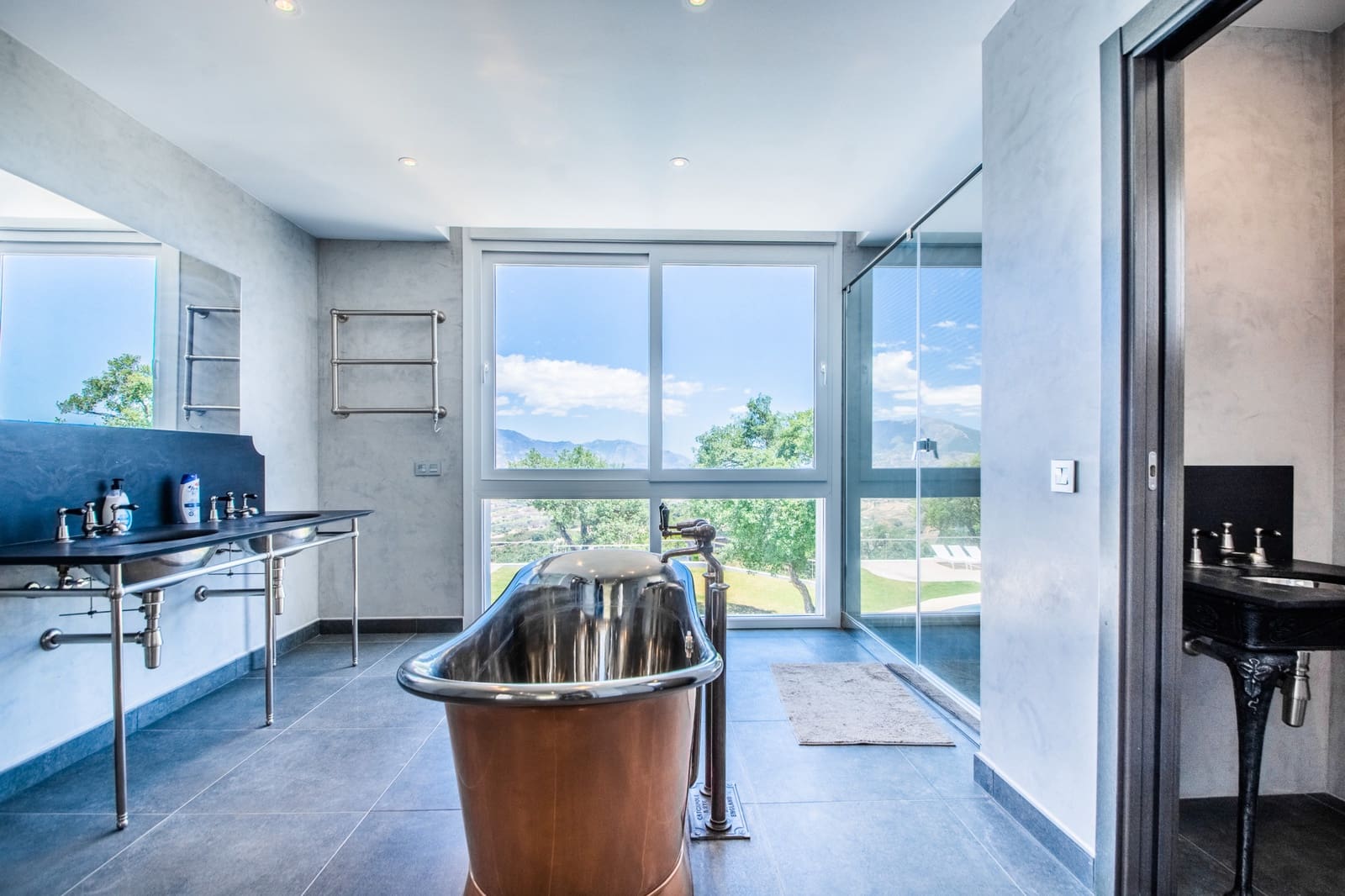 7 soverom Villa til salgs i Marbella med svømmebasseng garasje - € 2 950 000 (Ref: 7295129)