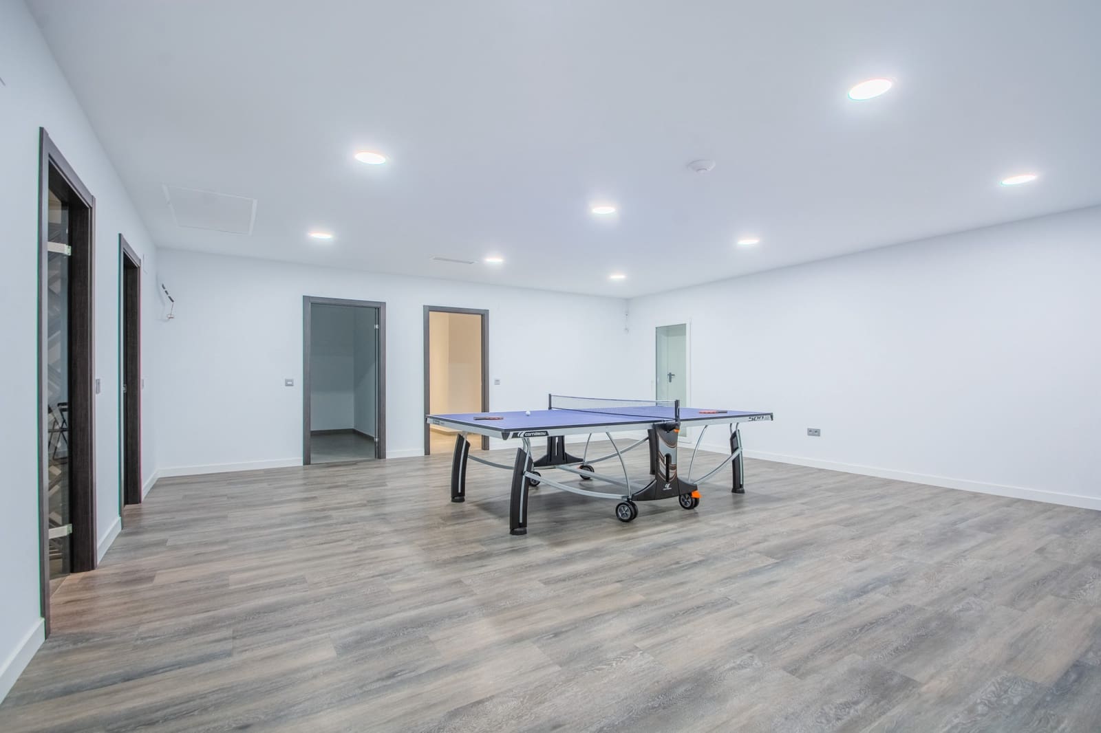 7 soverom Villa til salgs i Marbella med svømmebasseng garasje - € 2 950 000 (Ref: 7295129)