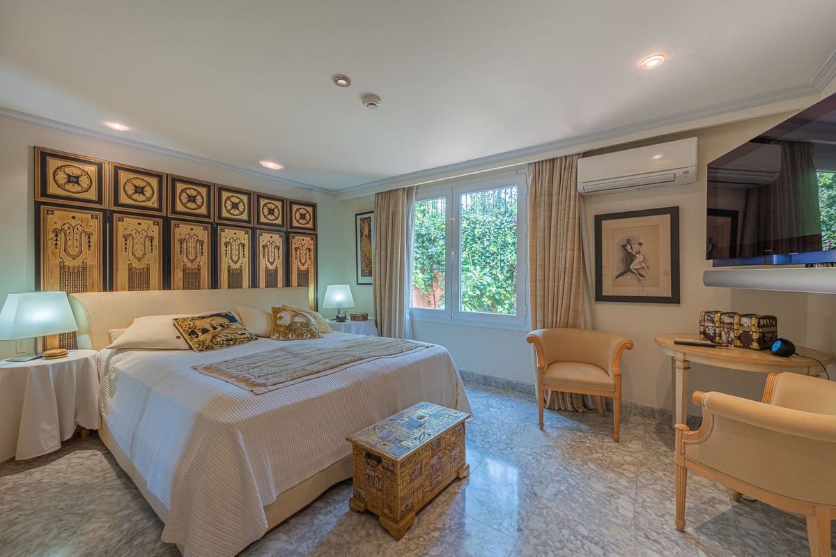 4 chambre Villa/Maison à vendre à Marbella avec piscine garage - 4 200 000 € (Ref: 7400447)