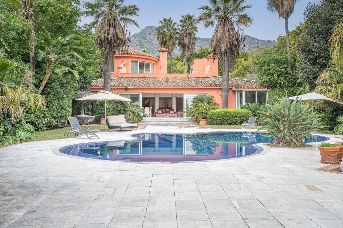 4 chambre Villa/Maison à vendre à Marbella avec piscine garage - 4 200 000 € (Ref: 7400447)