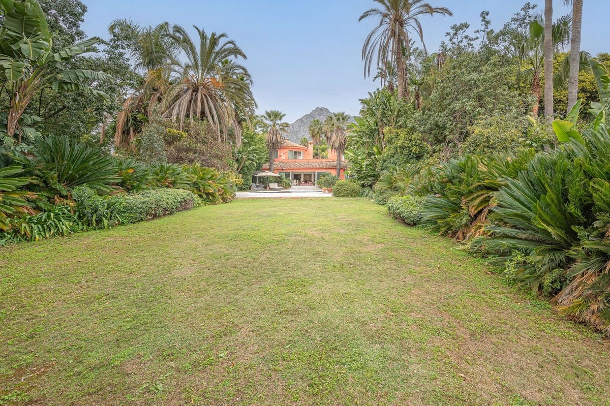 4 chambre Villa/Maison à vendre à Marbella avec piscine garage - 4 200 000 € (Ref: 7400447)