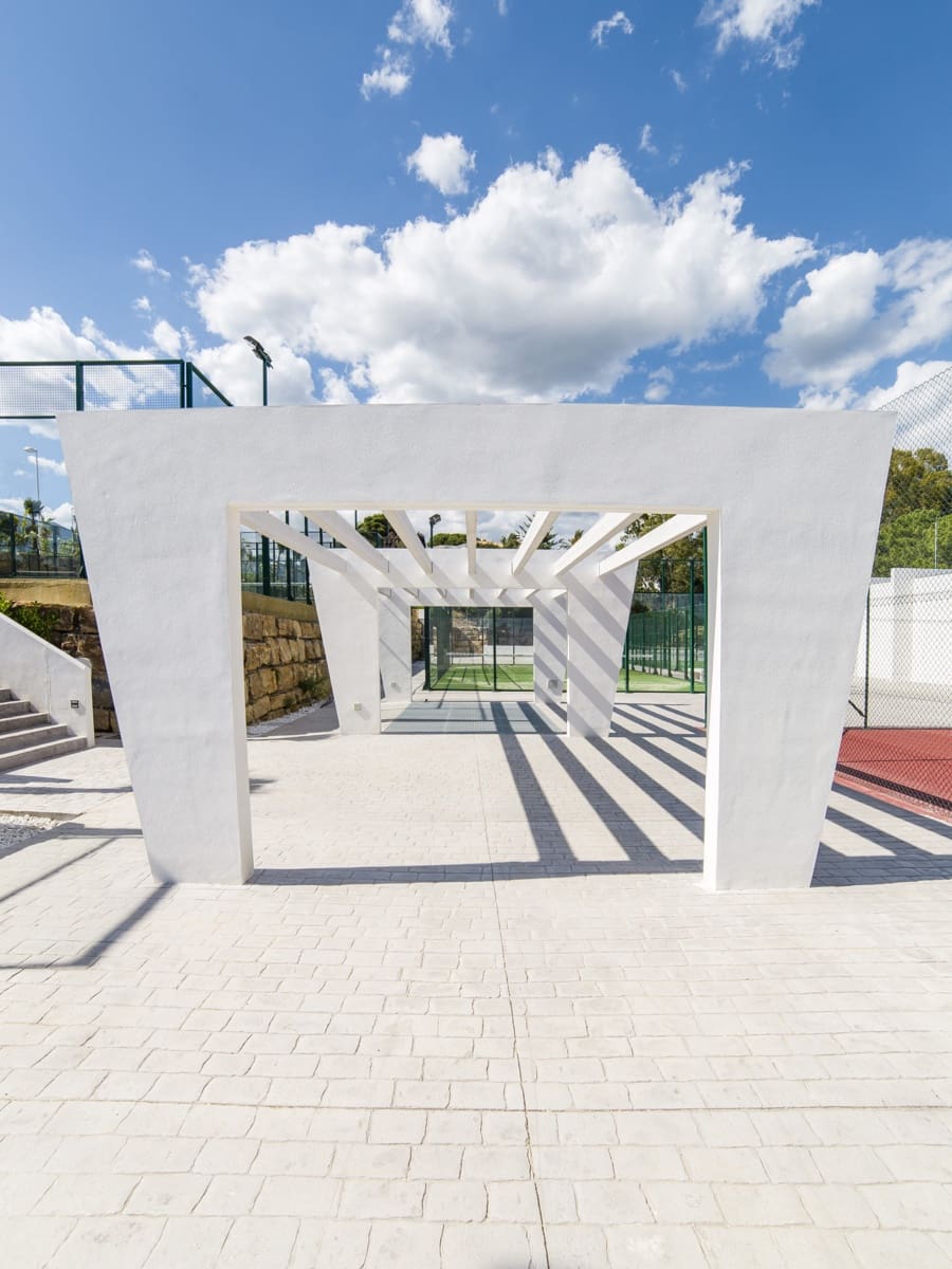 4 slaapkamer Appartement te koop in Estepona met zwembad garage - € 907.535 (Ref: 7427123)