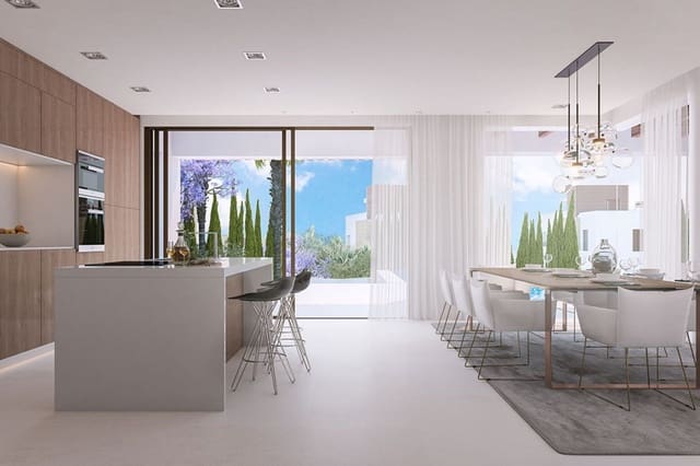 4 sypialnia Willa na sprzedaż w Golden Mile, Marbella z basenem garażem - 4 500 000 € (Ref: 7438068)