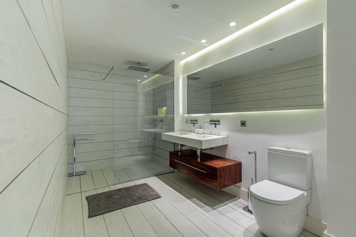 3 soveværelse Lejlighed til salg i Puerto Banus med swimmingpool garage - € 2.200.000 (Ref: 7438083)