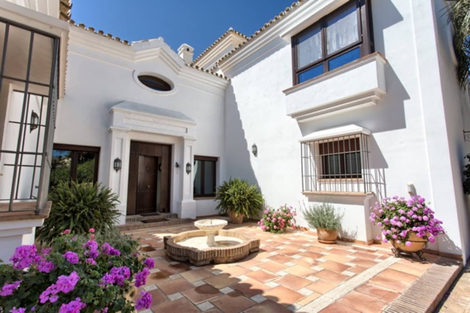 5 soverom Villa til salgs i Benahavis med svømmebasseng garasje - € 3 995 000 (Ref: 7486483)