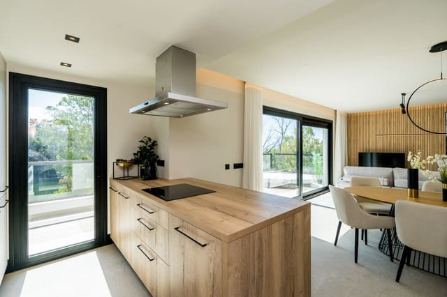 3 soveværelse Lejlighed til salg i Nueva Andalucia, Marbella med swimmingpool garage - € 950.000 (Ref: 7500781)