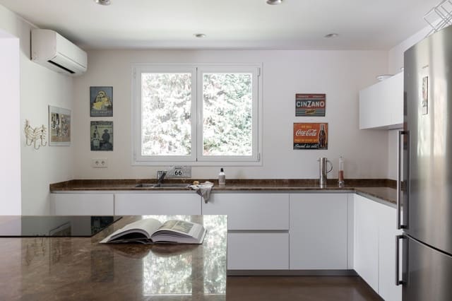 5 slaapkamer Villa te koop in Nueva Andalucia, Marbella met zwembad garage - € 2.490.000 (Ref: 7621661)