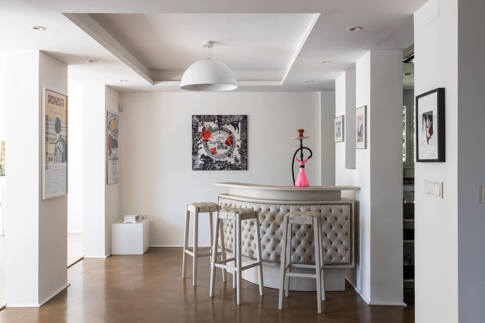 5 bedroom Villa for sale in Nueva Andalucia with pool garage - € 2,490,000 (Ref: 7621661)