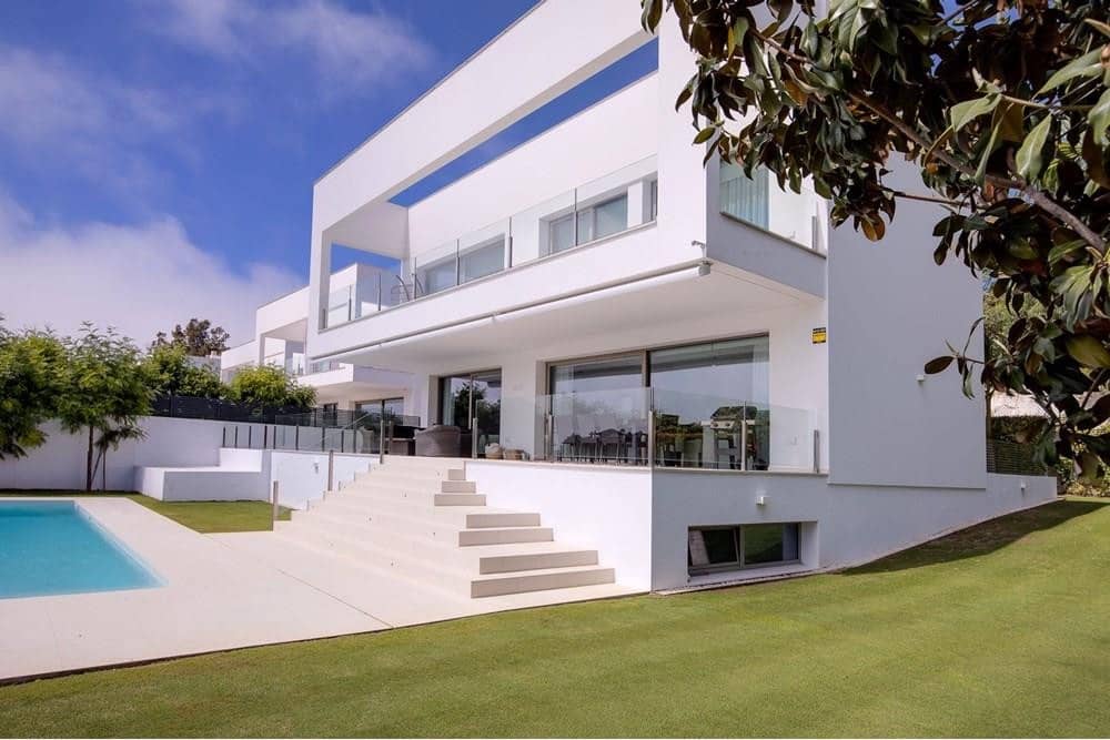 4 soveværelse Villa til salg i Guadalmina med swimmingpool garage - € 2.950.000 (Ref: 7739444)