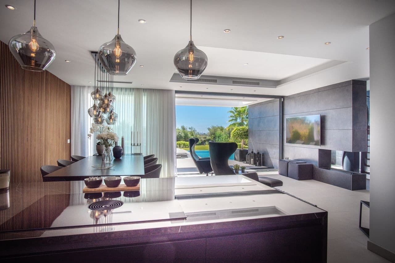 6 sovrum Villa till salu i Estepona med pool garage - 2 800 000 € (Ref: 7796272)