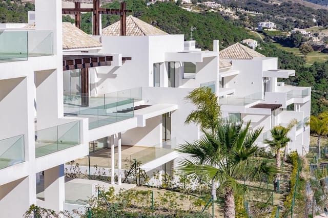 4 soveværelse Penthouse til salg i Benahavís med swimmingpool garage - € 1.250.000 (Ref: 8256023)