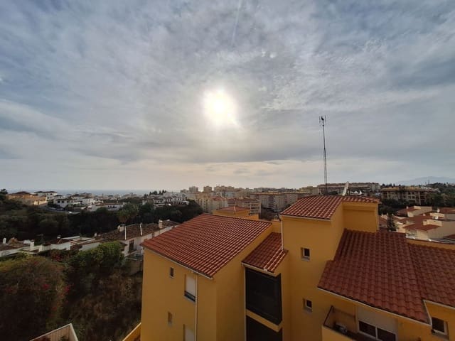 4 slaapkamer Penthouse te koop in Marbella met zwembad garage - € 598.000 (Ref: 8395538)