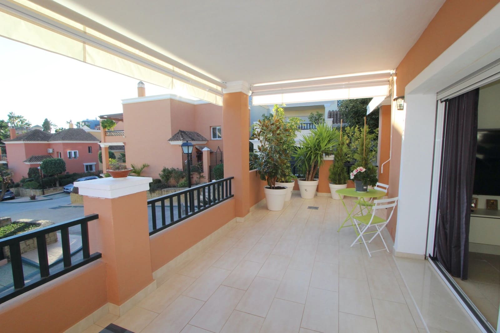 Casa de 4 habitaciones en Nueva Andalucia en venta con piscina garaje - 950.000 € (Ref: 8738406)