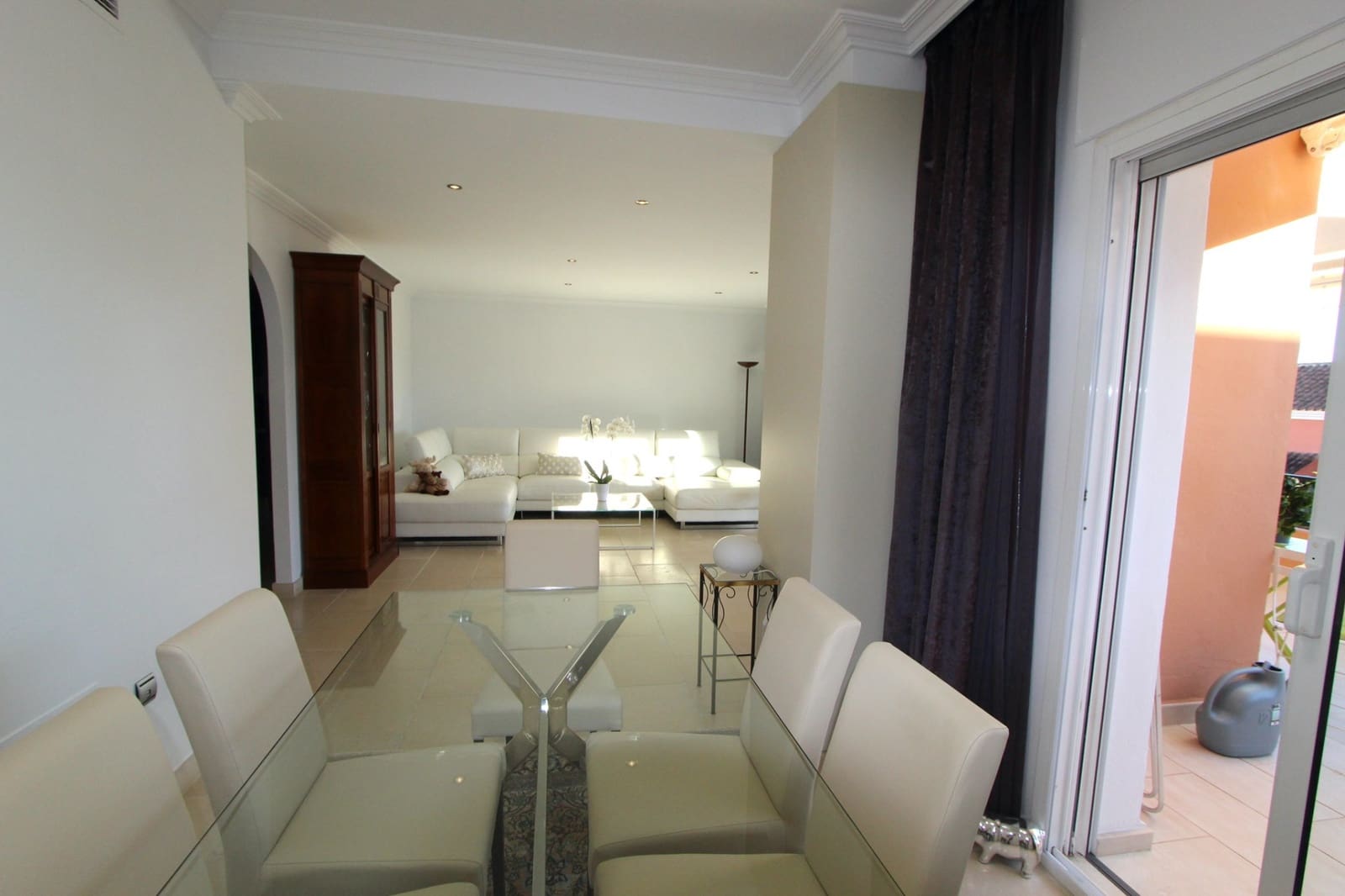 Casa de 4 habitaciones en Nueva Andalucia en venta con piscina garaje - 950.000 € (Ref: 8738406)
