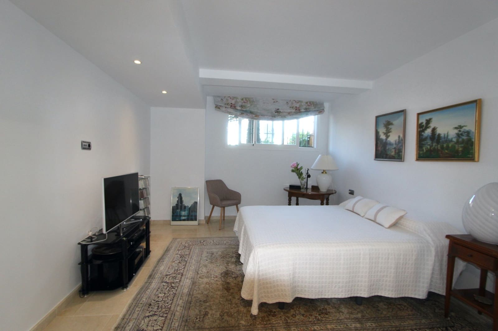 Casa de 4 habitaciones en Nueva Andalucia en venta con piscina garaje - 950.000 € (Ref: 8738406)