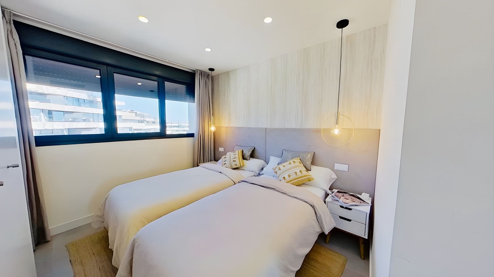 3 chambre Penthouse à vendre à Estepona avec piscine garage - 629 000 € (Ref: 8738417)