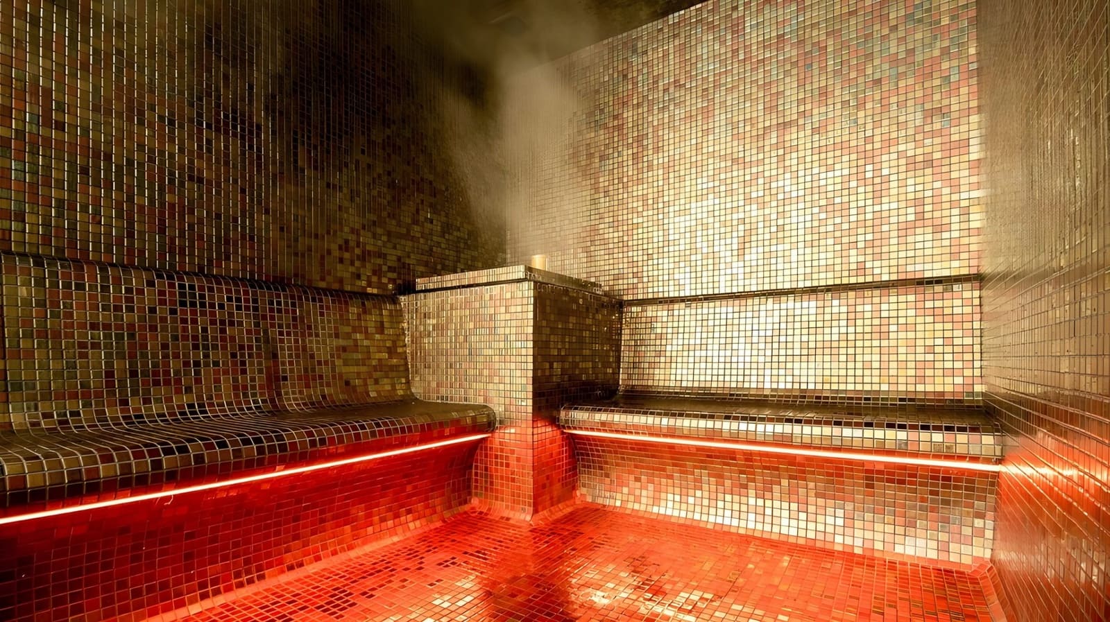 3 chambre Penthouse à vendre à Estepona avec piscine garage - 629 000 € (Ref: 8738417)