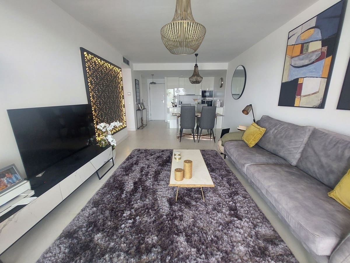 2 soveværelse Lejlighed til salg i Estepona med swimmingpool garage - € 449.000 (Ref: 8738430)