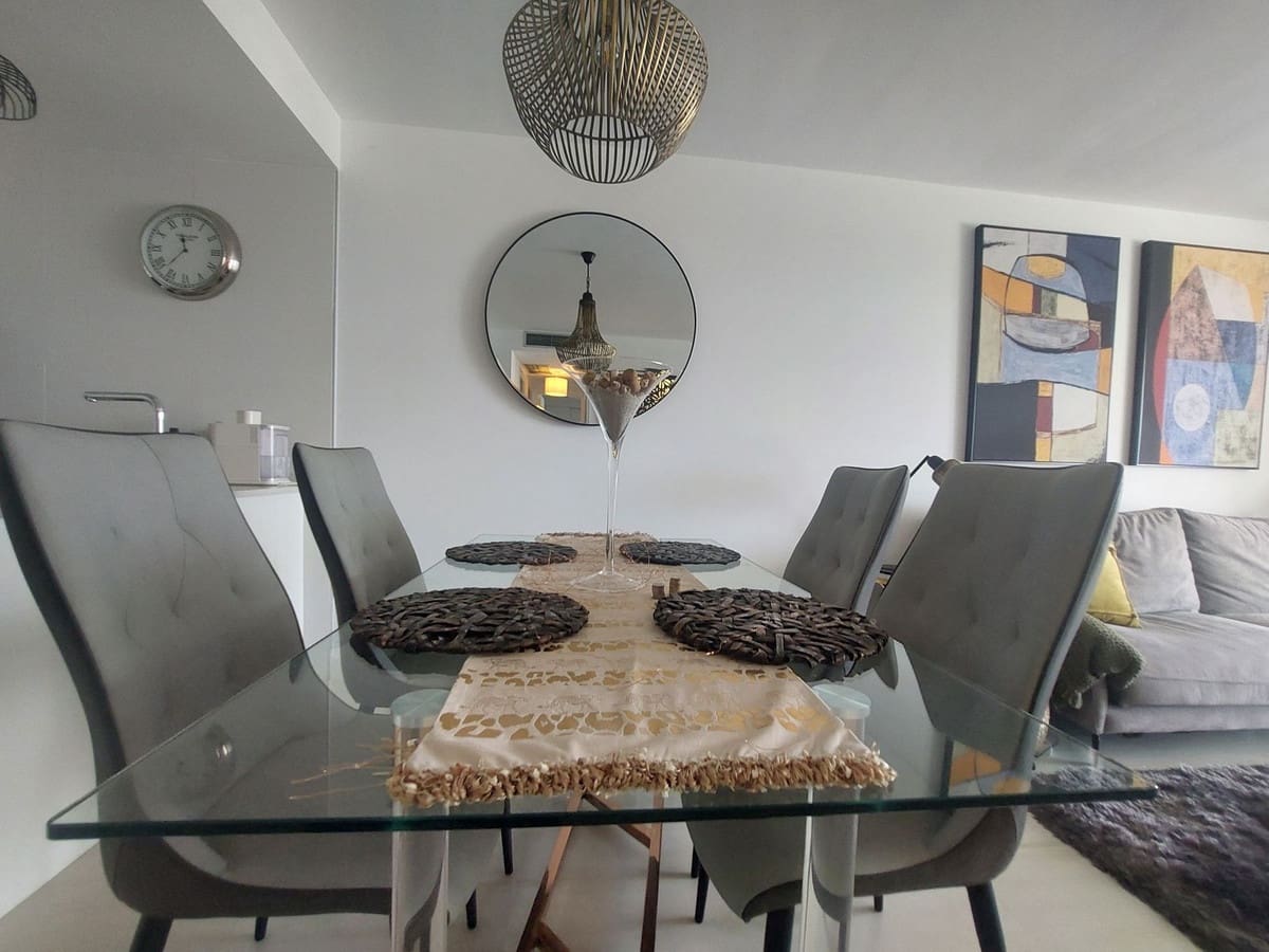 2 soveværelse Lejlighed til salg i Estepona med swimmingpool garage - € 449.000 (Ref: 8738430)