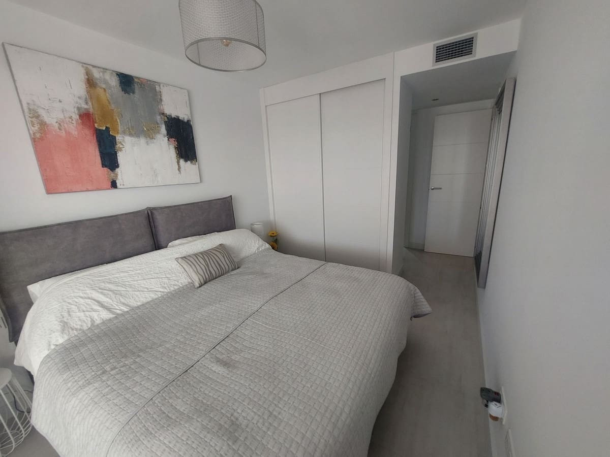 2 soveværelse Lejlighed til salg i Estepona med swimmingpool garage - € 449.000 (Ref: 8738430)