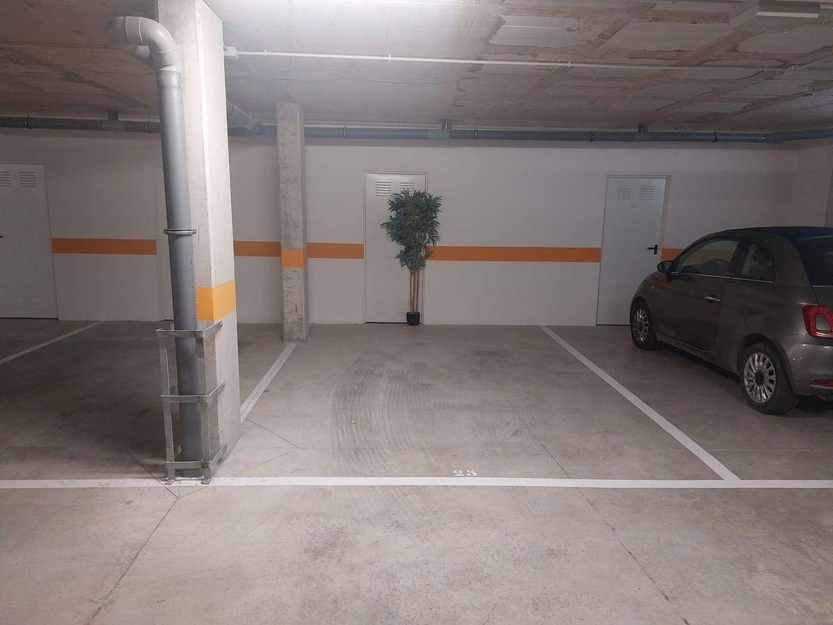 2 soveværelse Lejlighed til salg i Estepona med swimmingpool garage - € 449.000 (Ref: 8738430)